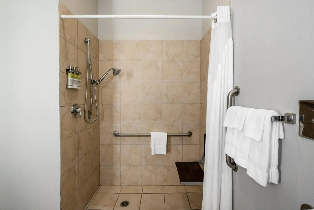 Holiday Inn Express & Suites Tell City by IHG