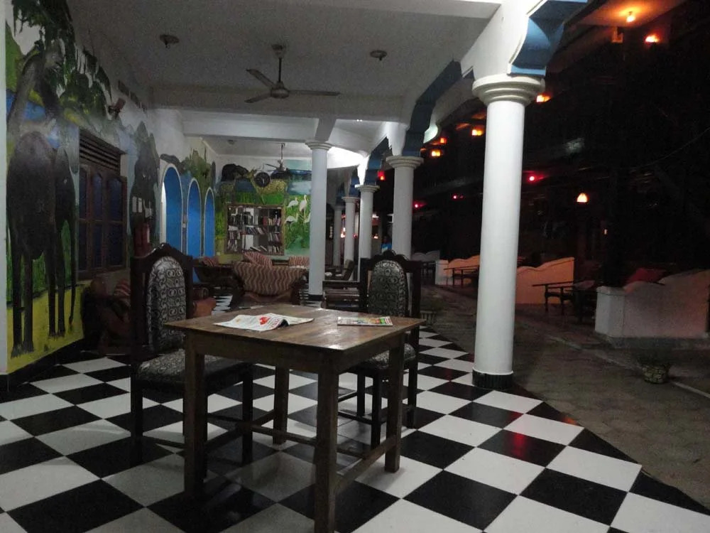 Deans Beach Hotel