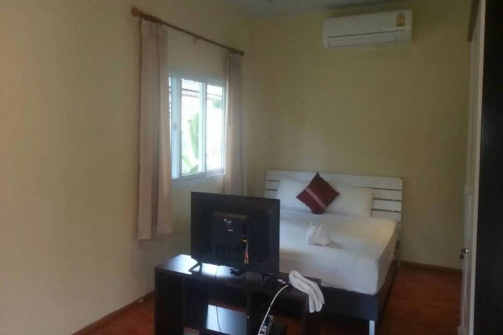 Khanom Garden Suite