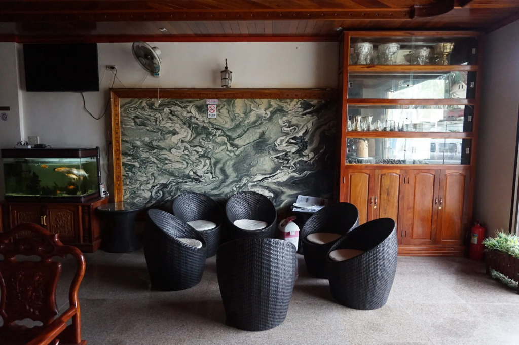 Mittaphap Hotel Luangprabang