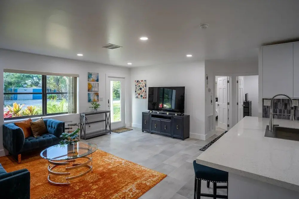 Spacious 3BR Home 2 Baths Amazing Pool Area