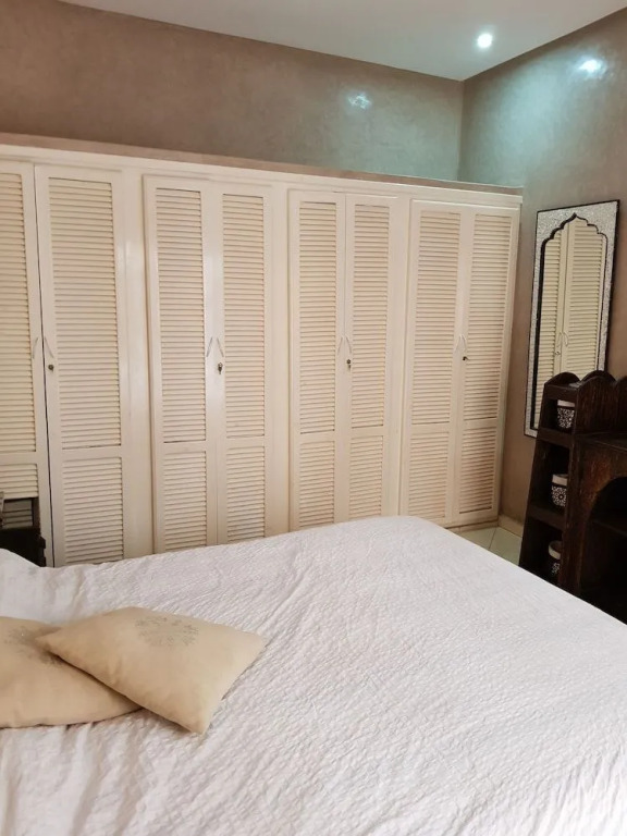 Europa mirlef t aventur Guest House