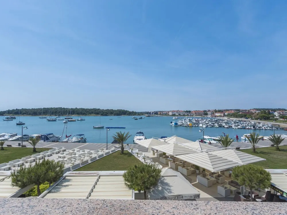 Simplistic Apartment in Medulin With Sea View