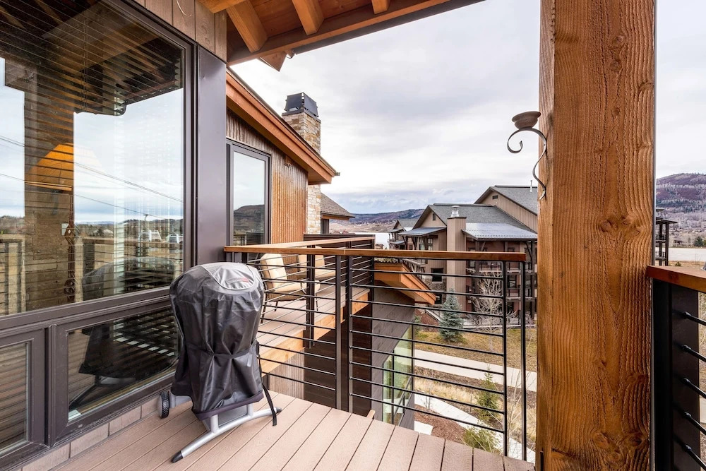 1470 Bangtail Way Condo Unit B