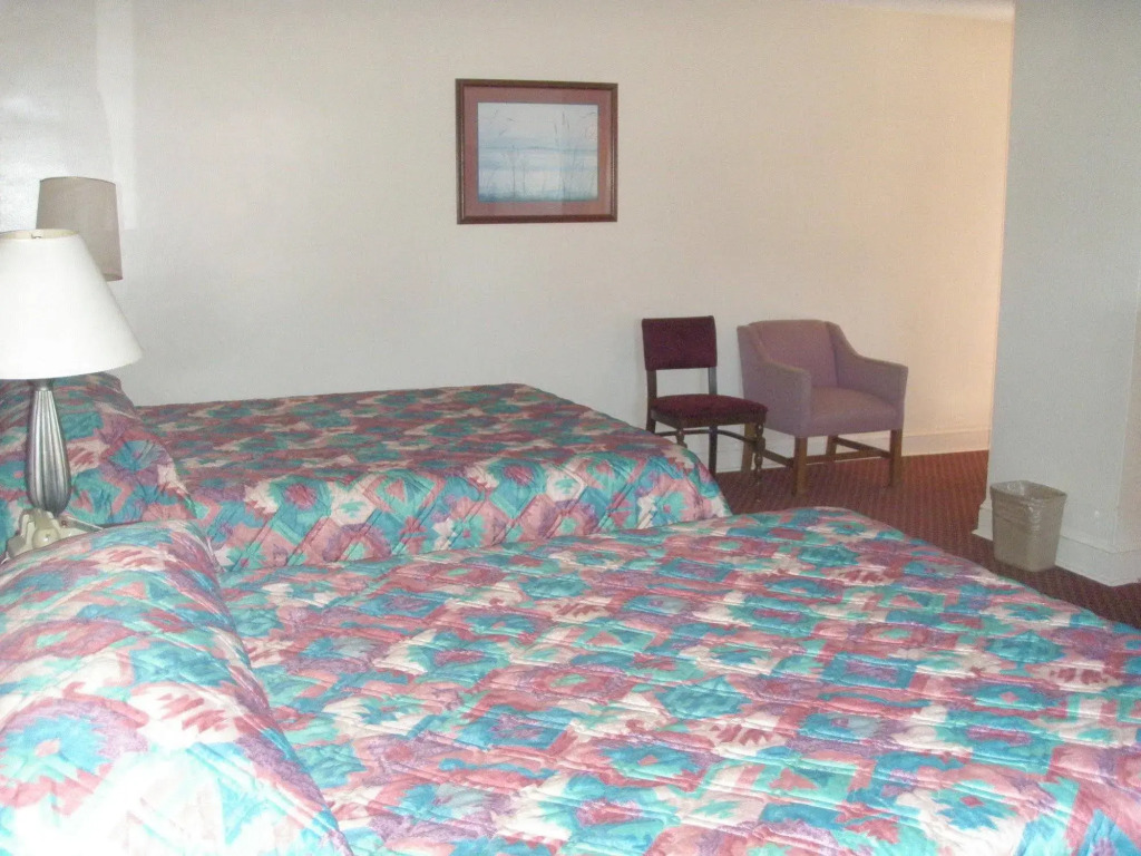 Coach House Inn