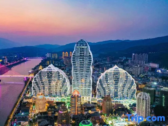 Yue Yuan Cheng Riverview Hotel