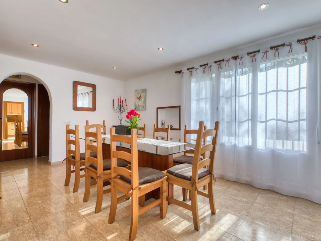 Holiday Home Isabel by Interhome