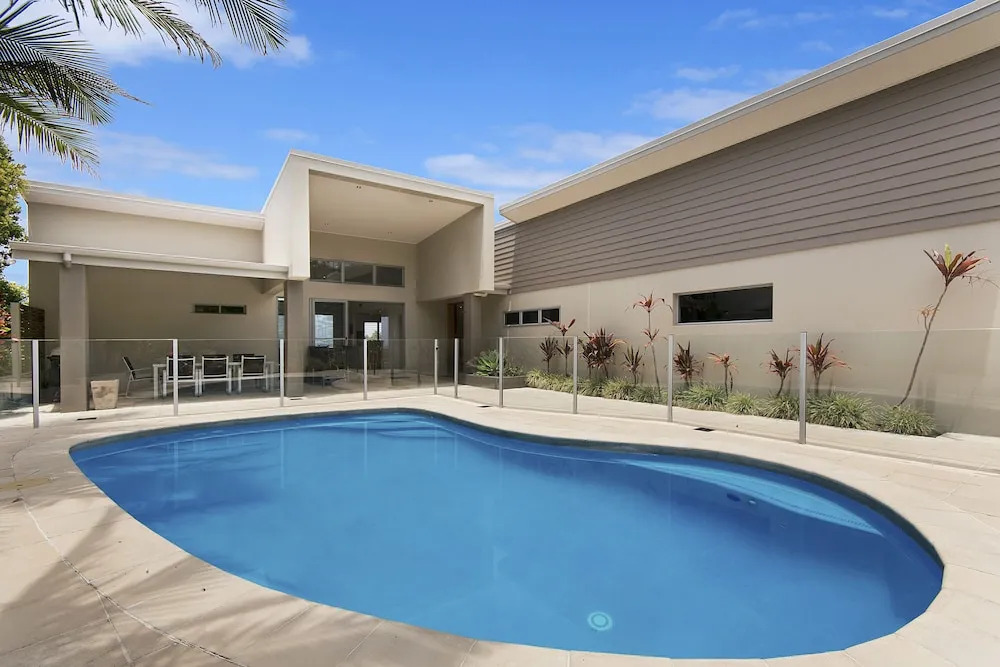 67 Orient Drive