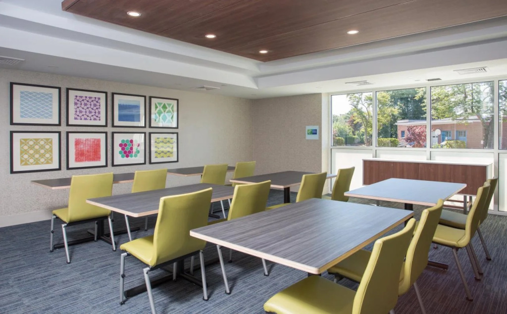 Holiday Inn Express Chelmsford by IHG