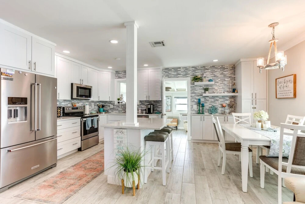 Bright Home w/ Sauna & Deck: 1 Mi to Dtwn Stuart!