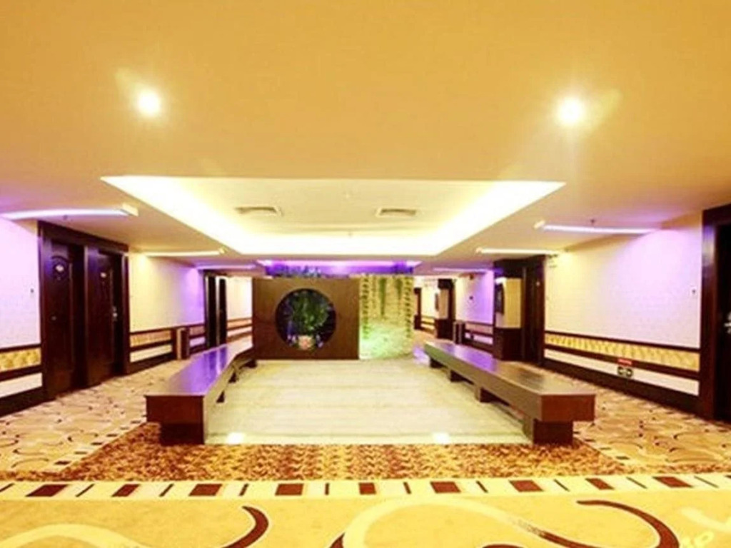 Jinju Boutique Apartment (Zhuhai Gongbei Port Lianhua Road)