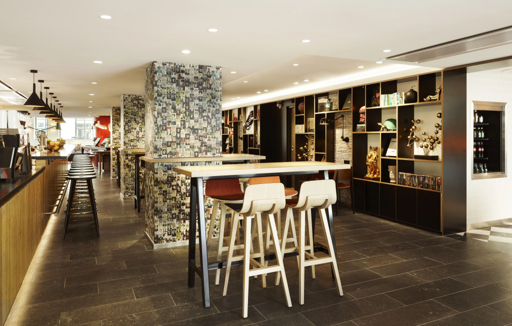 Отель citizenM Paris Champs-Élysées