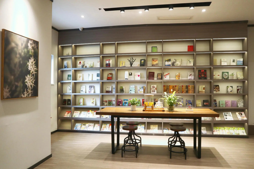 Hanting Hotel Chongqing Shapingba Railway Station Longhu Jinsha Tianjie