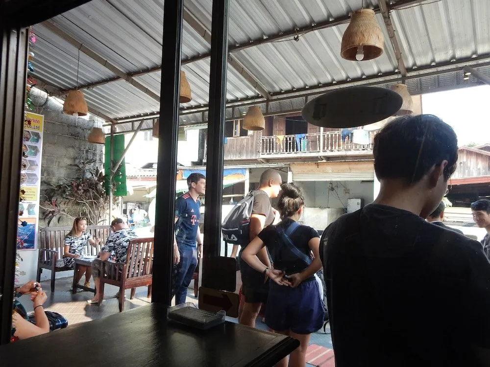 Vang Vieng Camellia Hotel
