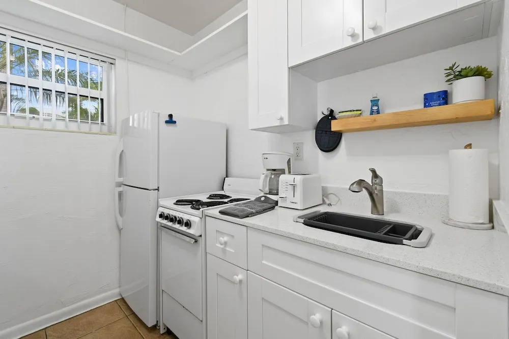 Sunshine shores boutique apartments