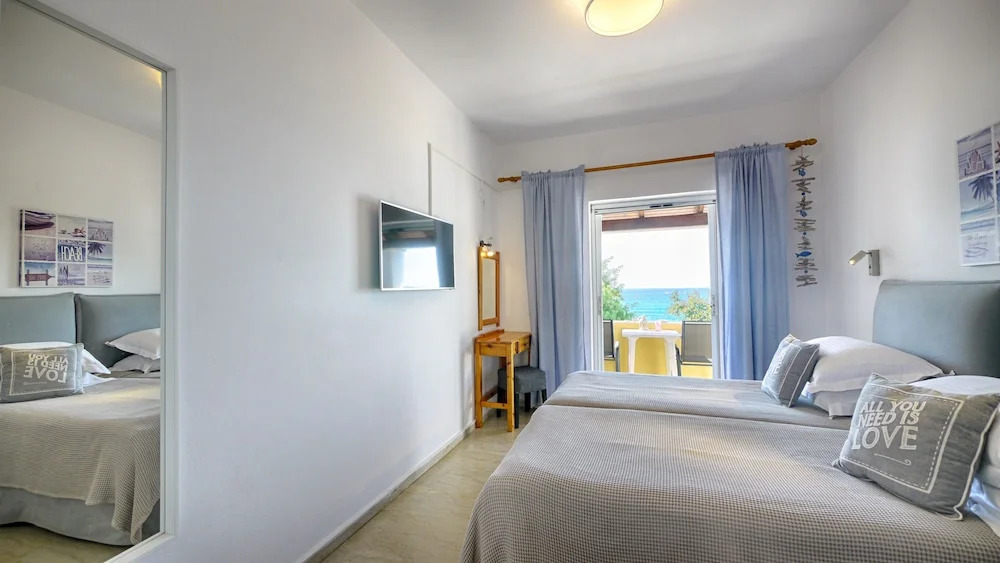 Vistonia Studio 5 Directly on the Beach With sea View