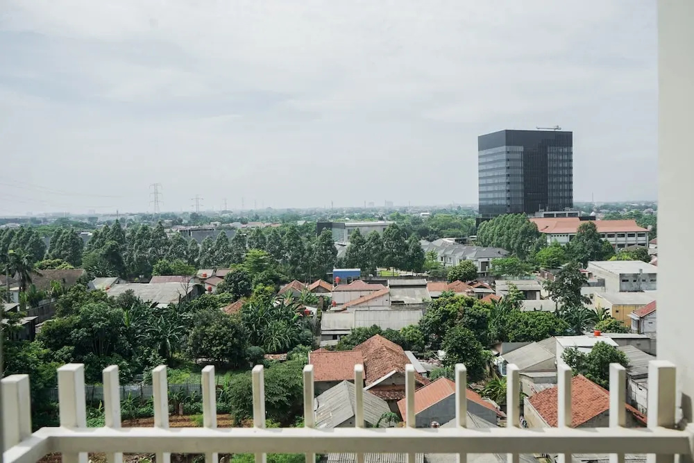 Elegant Studio At Bintaro Icon Apartment Near Bintaro Xchange Mall