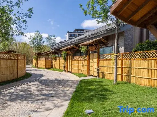 Huazhu Luxury · Jian Shan Jie Lu Tang-Style Boutique Inn