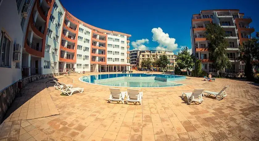 Riviera Studio