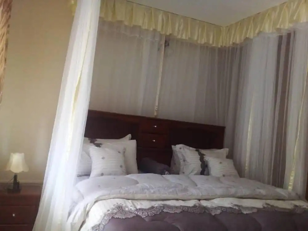 Captivating 3-Bed Villa