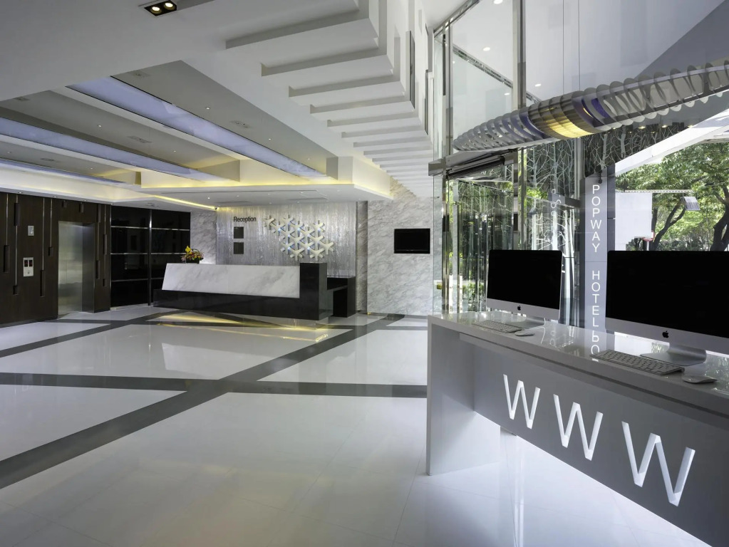 Popway Hotel
