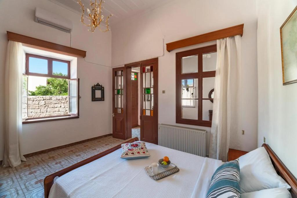 Traditional 3 bedroom house in the Old Town