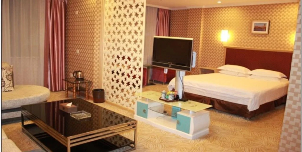 Yiwu Europe's Jia Choice Hotel