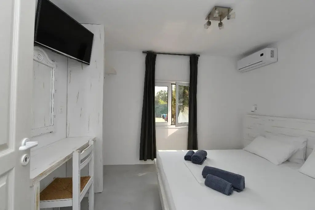 Surfing Beach Village Paros