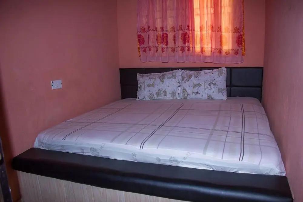Fun City Hotel 3