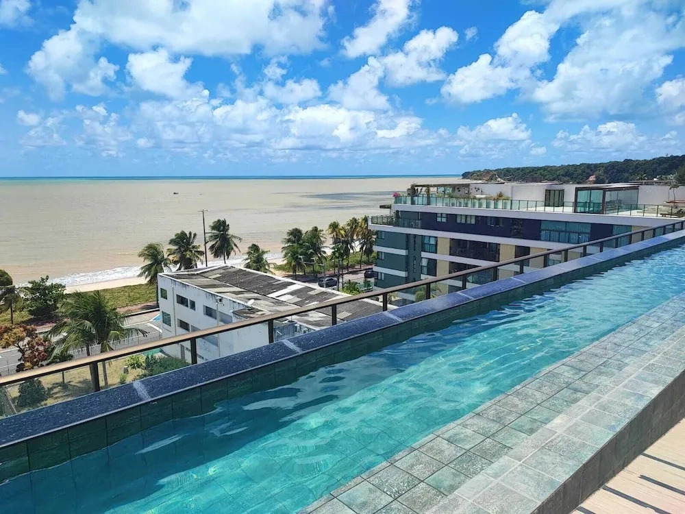 Flat 110-FM20 na praia de Cabo Branco