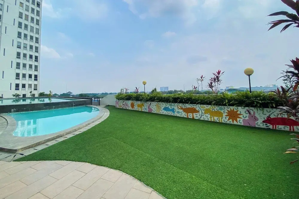 Good Deal And Strategic Studio At Patraland Urbano Apartment