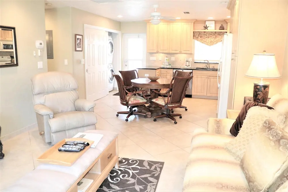 Jamaica Royale 107 Updated Gulfside Villa! 2 Bedroom Villa