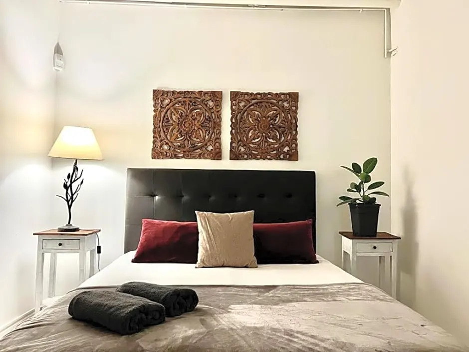 Erandi Ramblas Rooms