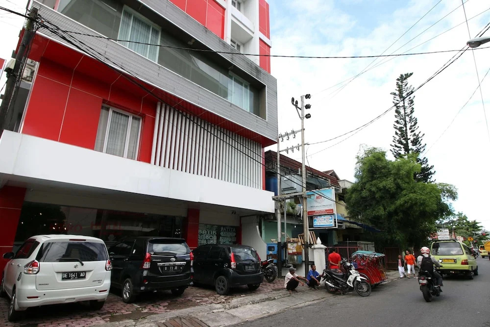Airy Lapangan Merdeka Ambon Wem Reawaru 7B
