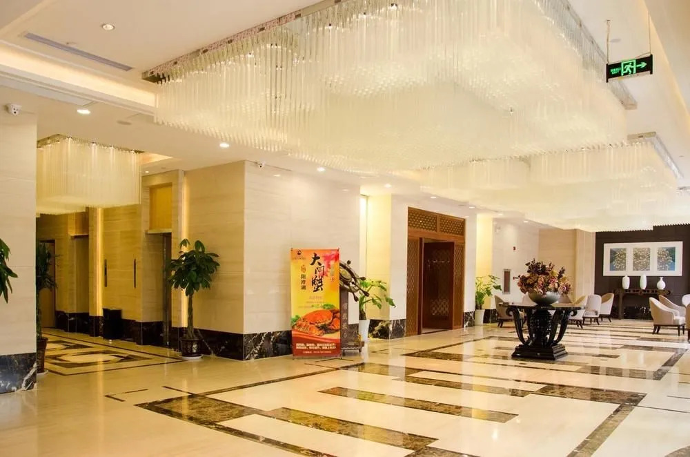 Seasons Meridien Boutique Hotel