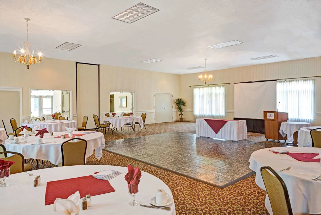Saco Bay Hotel