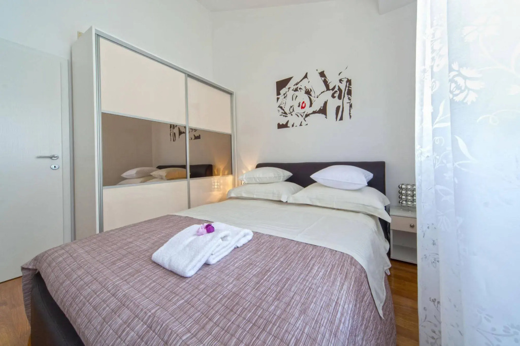 Madrugada apartments