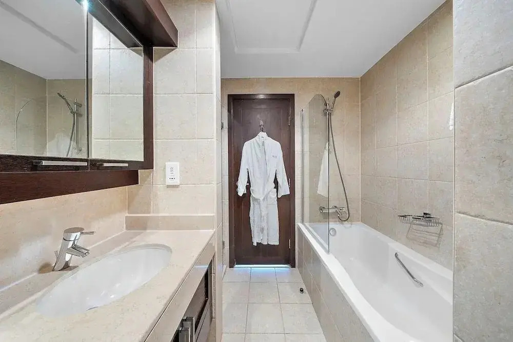 Beautiful One Bedroom With Burj Khalifa View In Residence 8 - 24