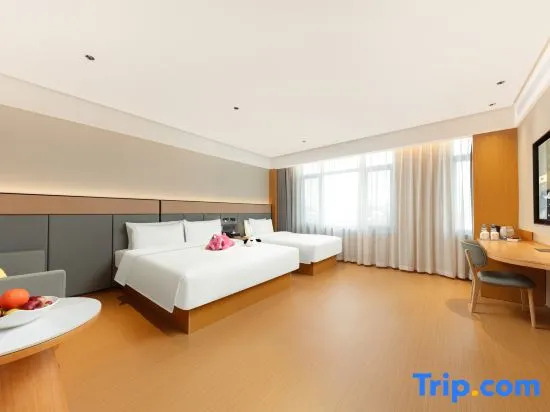 Wutong Yueju Hotel（Yantai University Wanxiang Hui Store）