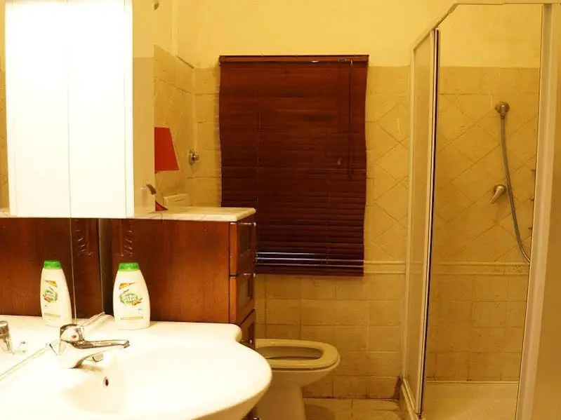 Overseas 2 Guest House