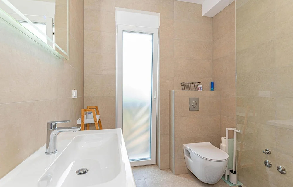 Beautiful Home in Srima With Outdoor Swimming Pool, Wifi and 3 Bedrooms