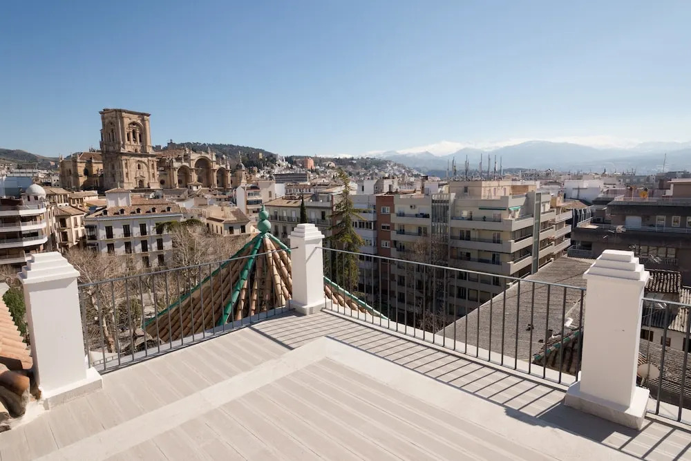 Granada Luxury Apartments