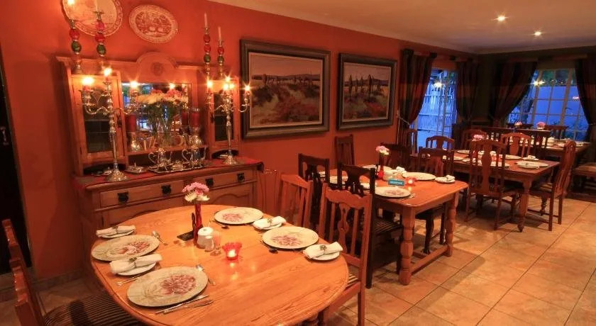 Avalon Guest Manor