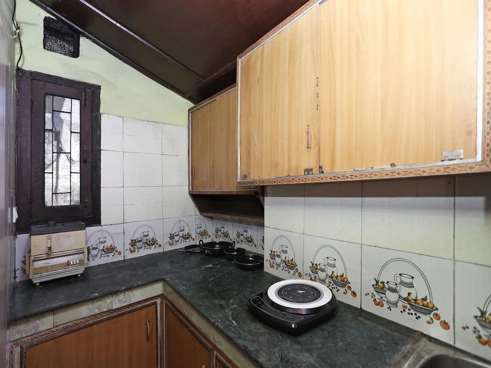 OYO 12487 Home2BHK Clock Tower Mussoorie