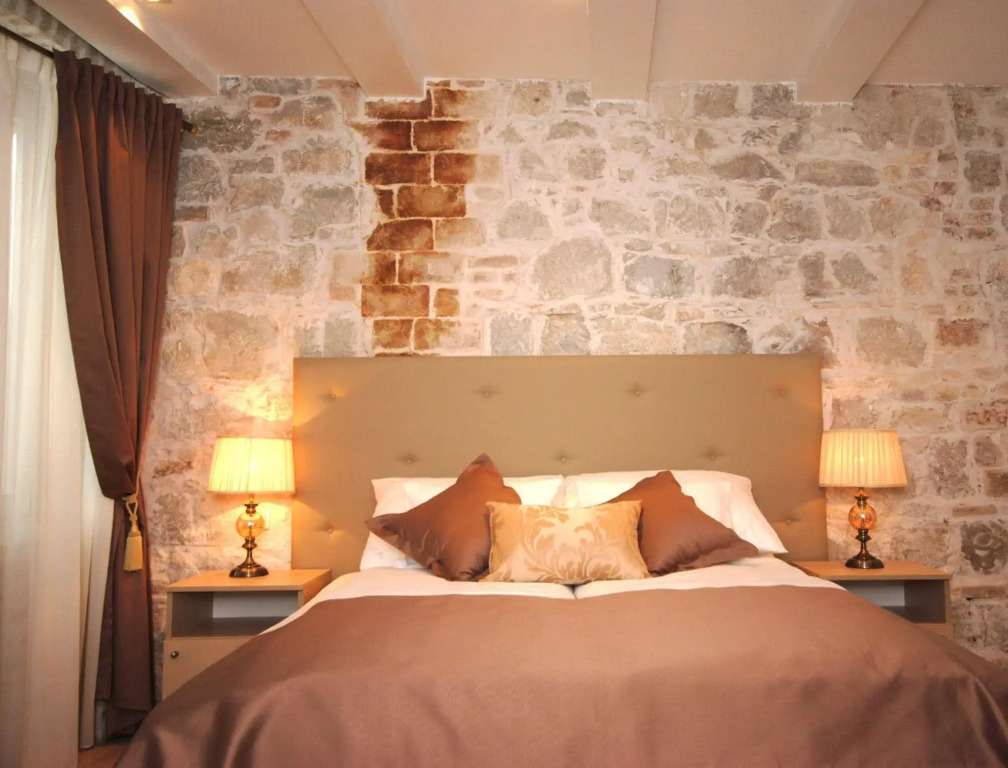 Lanterna Rooms