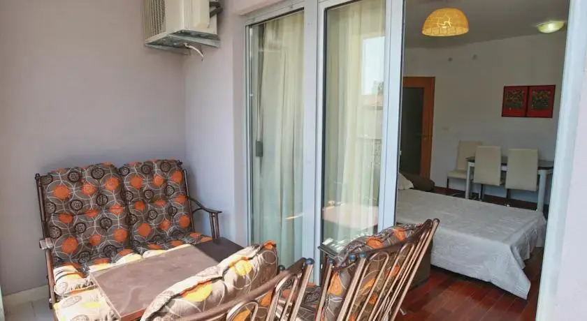 Volvox Apartment