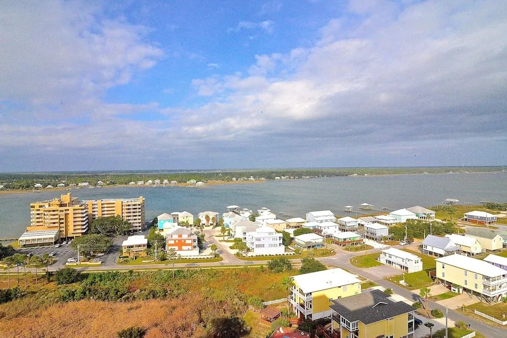 Sanibel 406