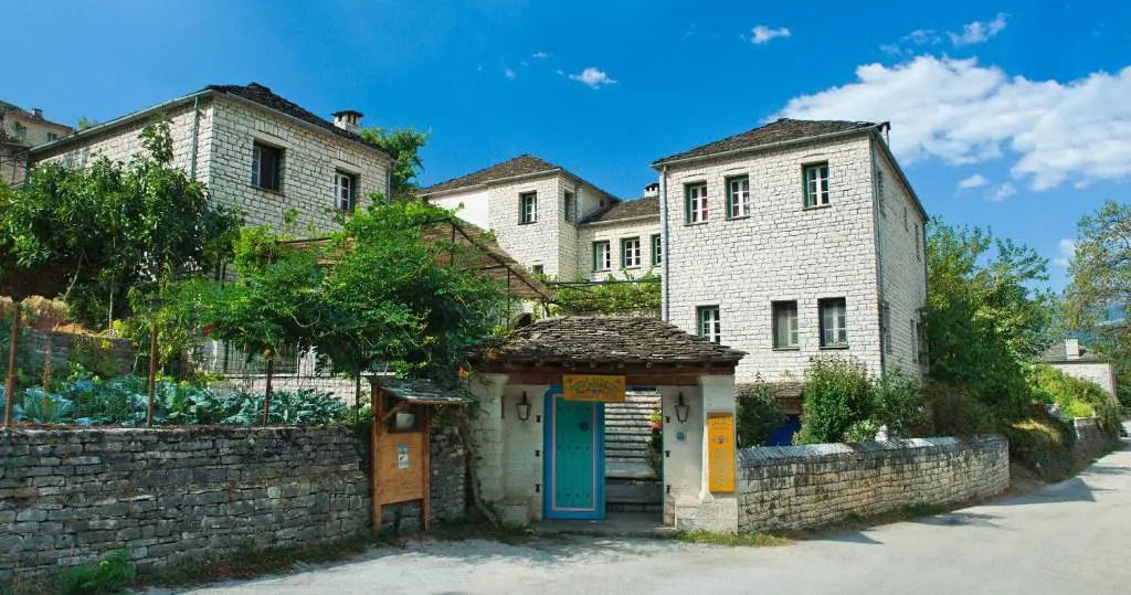 Zissis Hotel