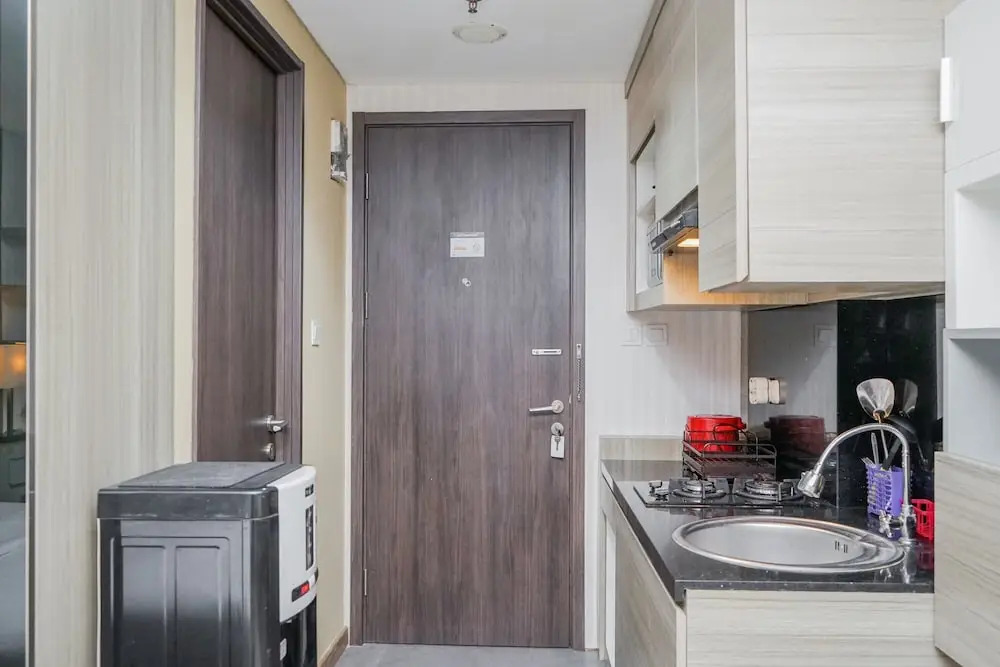 Best and Sweet Homey Studio Bintaro Icon Apartment