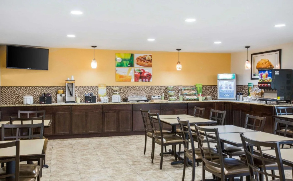 Best Western South Bay Inn